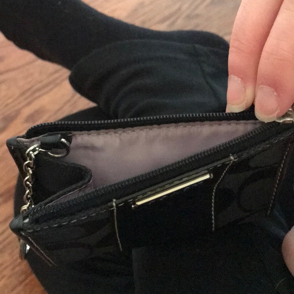 Coach Keychain card holder - Picture 2 of 3